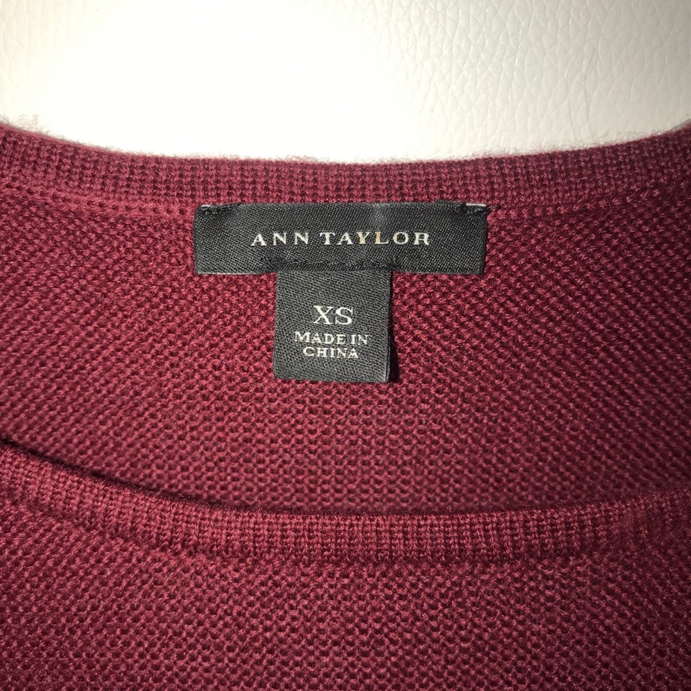 Ann Taylor Knit Top/Sweater Burgundy Maroon - Picture 2 of 6